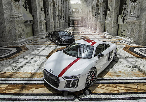 Видео: два суперкара Audi R8 в здании за миллиард долларов
