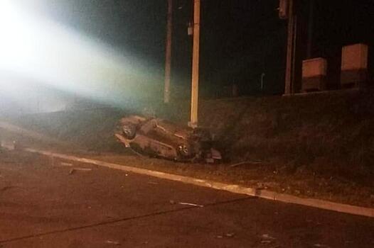 Иномарка перевернулась на крышу после ДТП на Первомайской