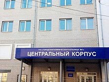 Лифт с пассажирами рухнул в больнице в Чите