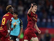 "Рома" благодаря голу Шомуродова в большинстве вырвала ничью у "Венеции"