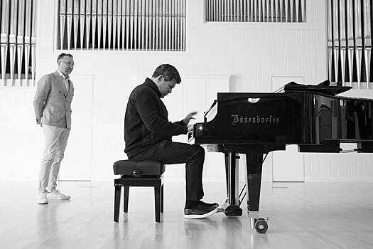 Денис Мацуев первым сыграл на новом рояле Bösendorfer в Новосибирской консерватории