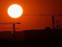 На российские стройки предложили привлекать женщин