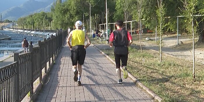 Любители бега в Алматы приняли участие в онлайн-марафоне