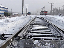 В Омской области восстановили движение поездов после схода с рельсов грузовых вагонов