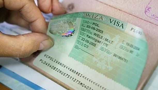 Щедрые на шенген: названы консульства, которые выдают визы в страны ЕС на длительный срок