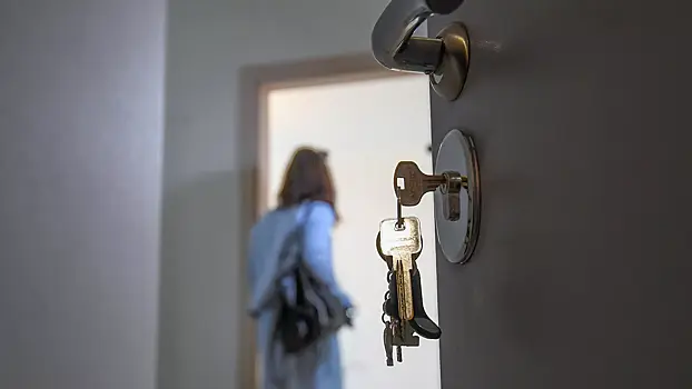 В России предложили проверять на дееспособность продавцов квартир старше 60 лет