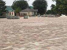 В Новоселицком обновляют площадь Ленина