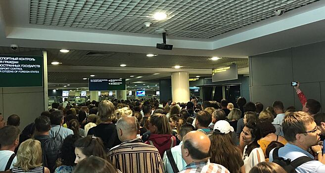 «Худший аэропорт мира»: Домодедово оказался в центре скандалов