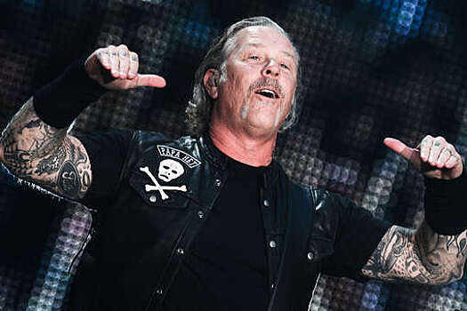 Metallica перенесла концерт в США из-за заражения вокалиста Хетфилда COVID-19