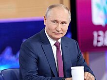 Опубликованы кадры прямой линии Путина с украинскими жителями