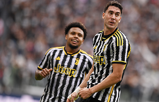 Дубль Влаховича помог «Ювентусу» победить «Лацио» в матче Серии А