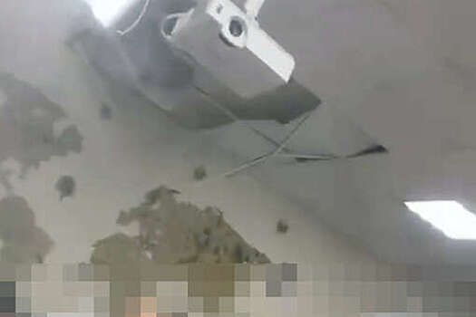 78.ru: в Петербурге потолок рухнул во время урока в гимназии