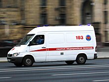 В Ленинском округе врачи спасли подростка после ДТП на самокате