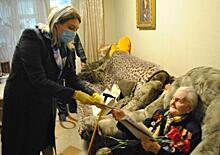 В Кисловодске поздравили медсестру эвакогоспиталя, которая стала прообразом мемориала «Журавли»