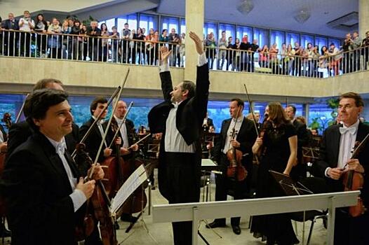Большой симфонический оркестр исполнит лучшие вальсы и польки