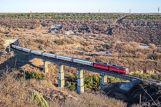 Жители Петрозаводска не смогут попасть в Крым на поезде Мурманск - Симферополь