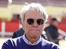 Умер французский бизнесмен Бернар Тапи