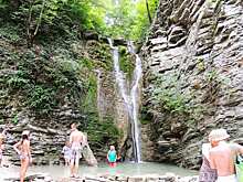 С туристов незаконно брали деньги за посещение лесов в Новороссийске и Геленджике