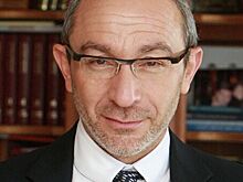 Заболевшего COVID мэра Харькова увезли к Навальному