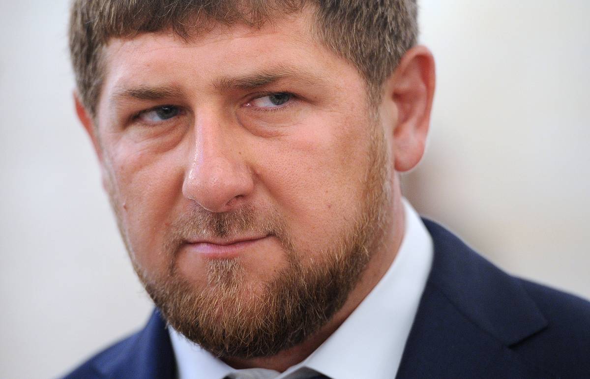 Кадыров посоветовал уезжающим из России сменить имена на женские