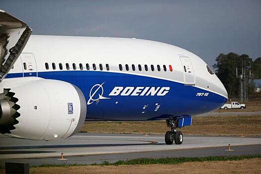 Fitch понизило рейтинг Boeing