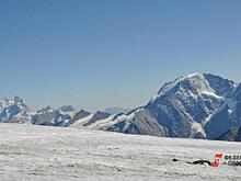 Российский параальпинист первым в мире взошел на руках на восьмитысячник