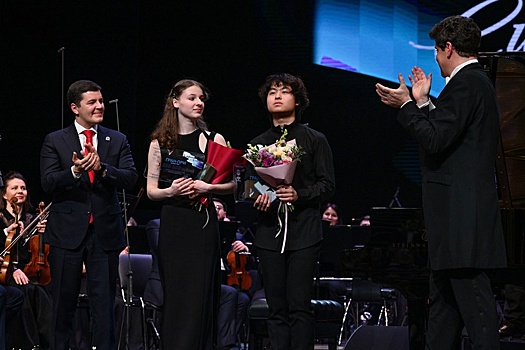 Скрипачка из России и пианист из Китая победили в конкурсе "Симфония Ямала"