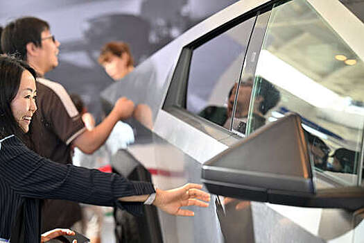 GizmoChina: Tesla добавила в свои машины для рынка КНР ИИ от DeepSeek и ByteDance