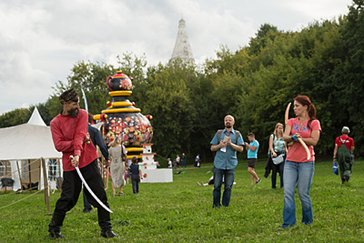 Более 150 тысяч человек посетили фестиваль "Русское поле" в "Коломенском"