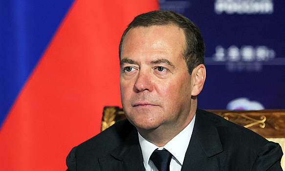 Медведев заявил об изменении порядка экспорта продовольствия из России