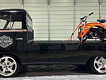 В Сети показали кастомный пикап Volkswagen со скутером Beetle-shell