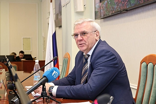 Против вейпов и за «семейный капитал»: Евгений Люлин рассказал о социальных инициативах 2025 года