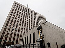 Мосгорсуд отказался снять статус иноагента со Льва Пономарева