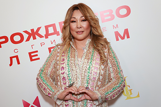 Анита Цой высмеяла подарки, которые с мужем получила на годовщину свадьбы