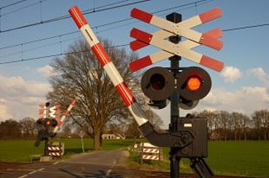 В Ярославле лоб в лоб столкнулись легковушка и автобус с пассажирами