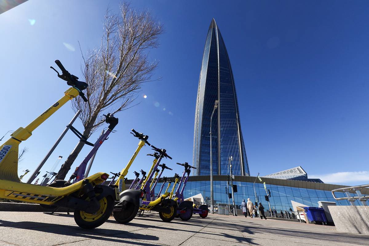 В Петербурге собрались полностью запретить электросамокаты