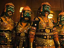 Опубликован стильный постер боевика Monkey Man со звездой «Миллионера из трущоб»