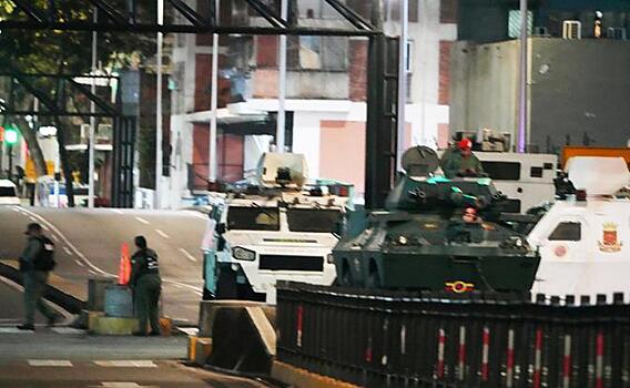 «Игла» не стреляла, С-300 промолчала, Су-30МК не взлетели: Трамп провел блицкриг по «иранскому сценарию»