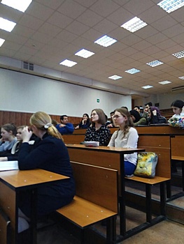 Учащиеся школы №1236 посетили лекцию в медико-стоматологическом университете имени Евдокимова