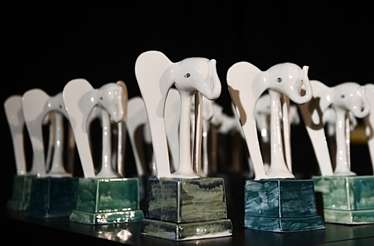 «Не хороним!»: В Гильдии киноведов допустили возрождение премии «Белый слон» в 2024 году