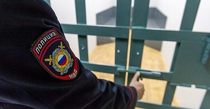 Начальника полиции осудили на Ставрополье за прикрытие пьяного знакомого за рулём