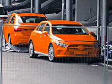 Появились первые фото самого дешевого "Мерседеса" без камуфляжа