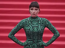 «Изнасиловали»: Настасья Самбурская нагрубила журналистам из-за повторяющихся вопросов