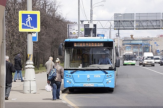 В Черемушках перенесли остановку автобуса № 684