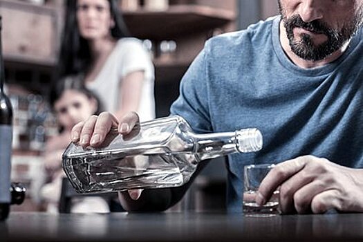 Стала известна доля смертности среди детей из-за родителей-алкоголиков