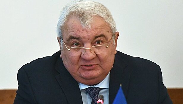 Генсек ОДКБ Хачатуров вернулся в Москву