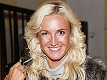 Бывший муж Лопыревой обнимался с Бузовой