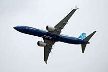 Самолет "Белавиа" Boeing 737 совершил посадку в Минске с лопнувшим колесом шасси