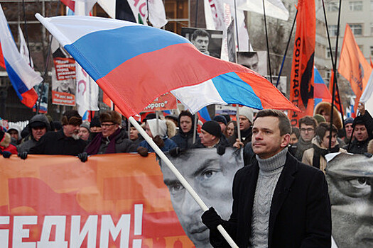 Яшина обвинили в использовании служебного положения на выборах в Мосгордуму