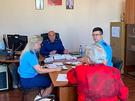 Дмитрий Горшков провел личный прием жителей Белинского района